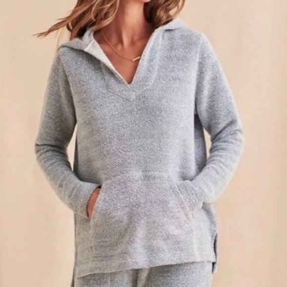 Faherty Women's Whitewater Hoodie Blue White Size Medium - Picture 1 of 7